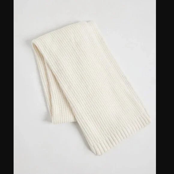 Splendid Julianna Scarf NWT - Picture 2 of 4